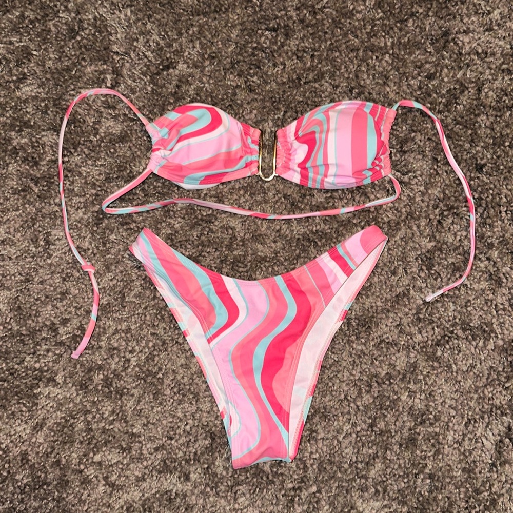 Strapless pink and blue Bikini